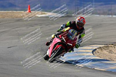 media/Jan-09-2022-SoCal Trackdays (Sun) [[2b1fec8404]]/Turns 9 and 8 (920am)/